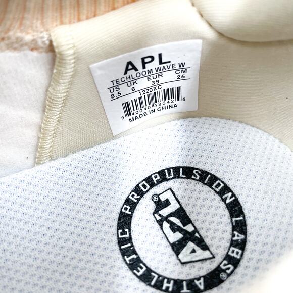 APL TechLoom Wave Sneakers Slip On Running Shoes Sz 8.5 Light Peach Women - Picture 8 of 8